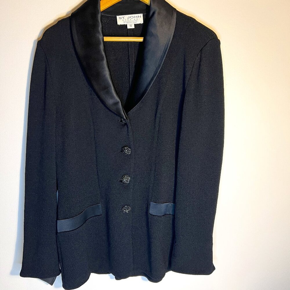 St. John Evening by Marie Gray Size 12